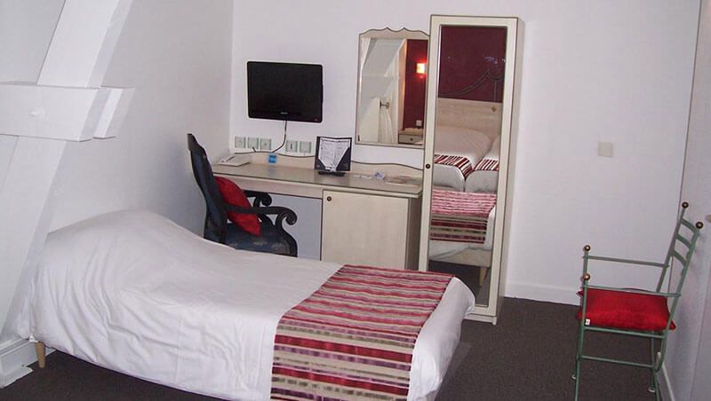 Comfort single room 